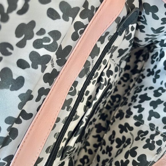 Rebecca Minkoff Quilted Love Crossbag - Picture 5 of 8